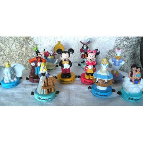 10 Figurines de  Disneyland