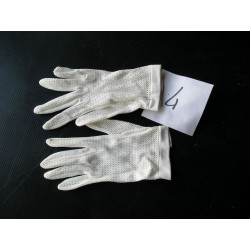 Gants anciens blancs, courts