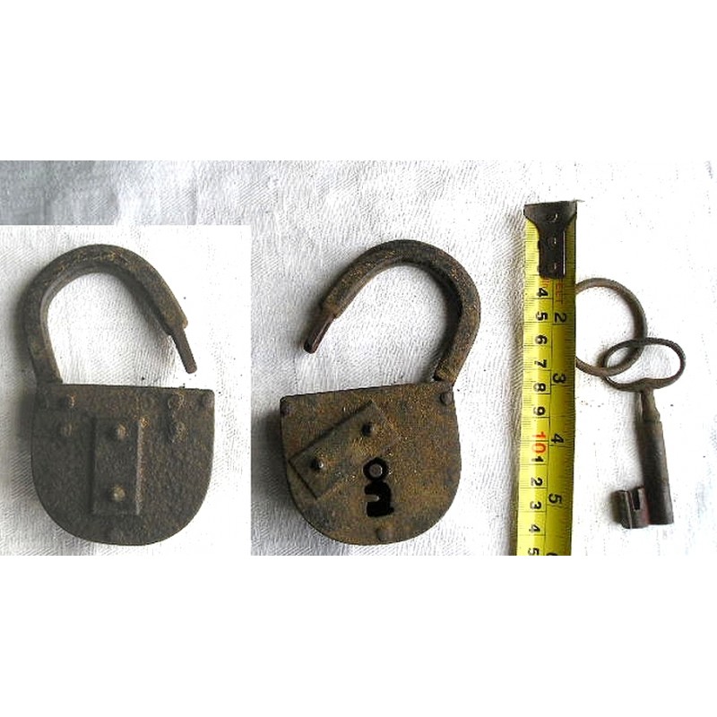 Gros cadenas ancien, forgé 11cm - Broc23