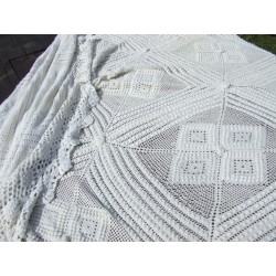 Dessus de lit ancien, au crochet, fait main, lit 140