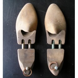 Formes-embauchoirs à chaussures en bois 26cm