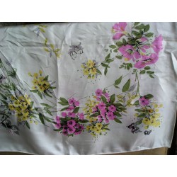 Foulard ancien fleurs et papillons,  vintage