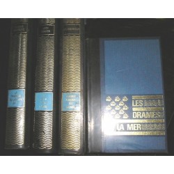 Livres  4 volumes  Histoire de  la mer 