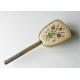 Brosse ancienne, décor fleuri