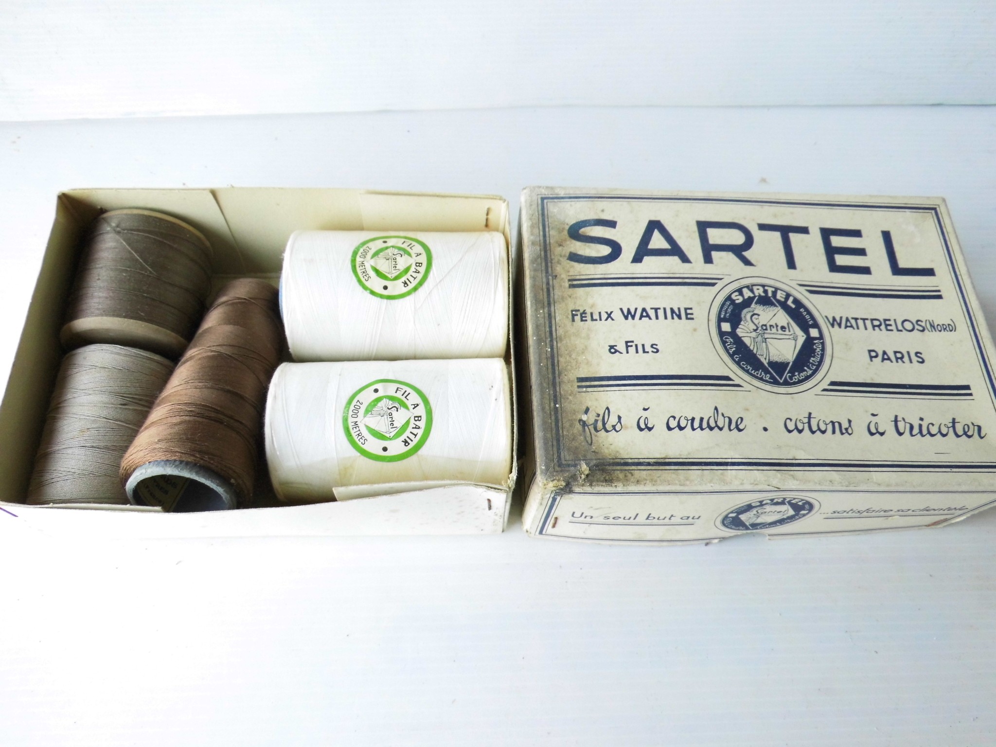 Boîte à Bobines Sartel - Vide - Modèle Vintage Pour Collection