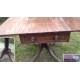 Table rectangle ancienne, pied central 3 embouts griffes de lion en bronze, 2 rabats, 2 tiroirs
