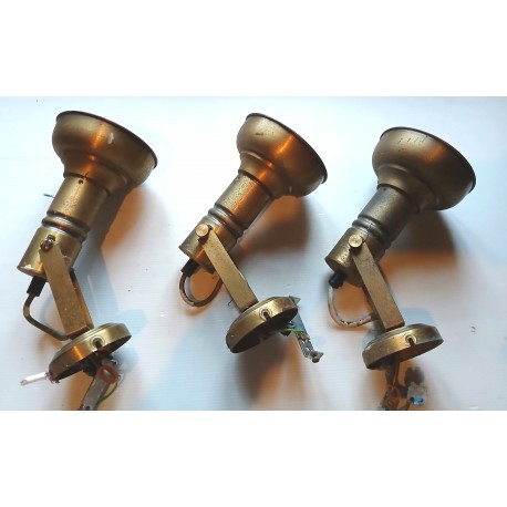 3 appliques spots muraux métal couleur cuivrée