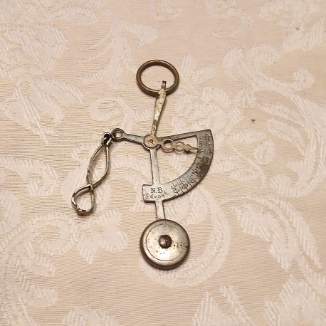 Pèse lettre ancien  7cm