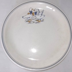Assiette Porcelaine de Limoges, motif OIE