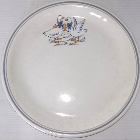 Assiette Porcelaine de Limoges, motif OIE