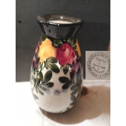 Vase en céramique, décor fleurs,  16cm