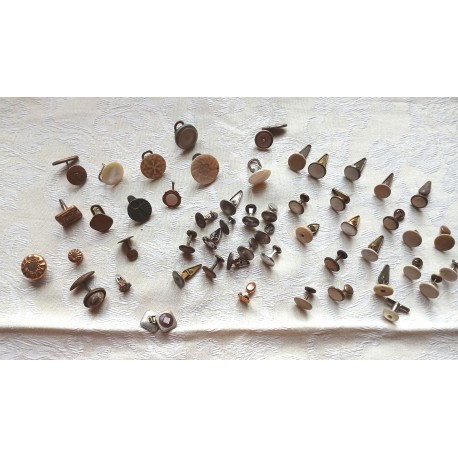 LOT de Boutons de manchettes dont 8 paires, vintage.