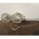 Ancien saleron poivrier en verre épais avec cuiller, serviteur, art déco.