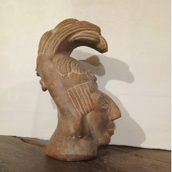 Réplique de tête sculptée empereur PAKAL Maya.1970 en terre cuite Mexique