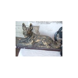 Statue de chien en platre 60 cm 