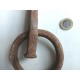 Gros anneau d'attache ancien et coin 18cm