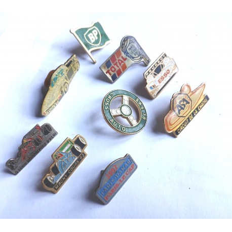 Lot de 9 Pin's  voiture Magny cours, Paris Dakat 92, Circuit de la Châtre.