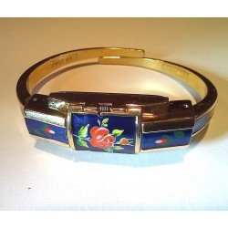 Montre à secret ZENO - SUISSE, émaillée décor fleurs-roses sur fond bleu marine, femme, fonctionne