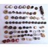 LOT de 90 boutons-bjoux anciens , noirs , dorés, strass,10mm, mercerie (lot 2)