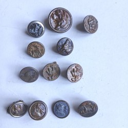 12 Boutons anciens de vennerie CERF PERDRIX LIEVRE CANARD CHEVAL