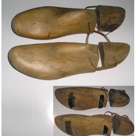 Embauchoirs-formes à chaussures, anciens, en 2 parties