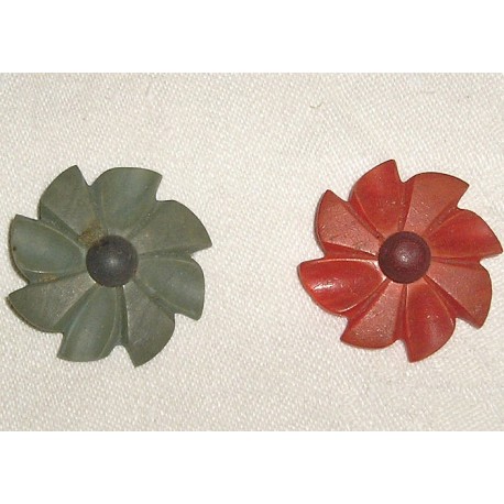 2 Boutons anciens en plastique fleurs 30mm- Vintage