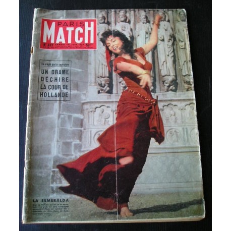 Paris-Match-Gina Lollobrigida 1956