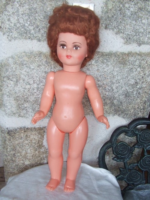 ANCIENNE POUPEE SABLAISE PETITCOLLIN- 28,5 cm- LES SABLES D'OLONNE EUR